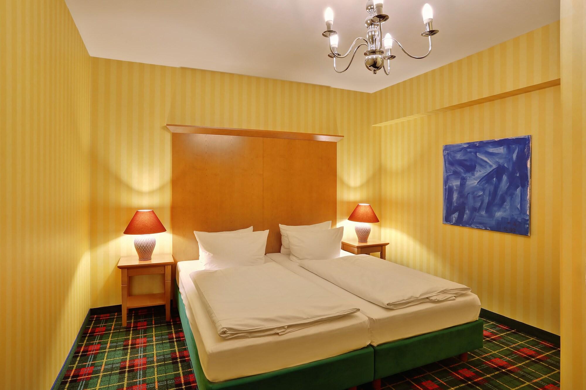 Gruenau Hotel Берлін Екстер'єр фото