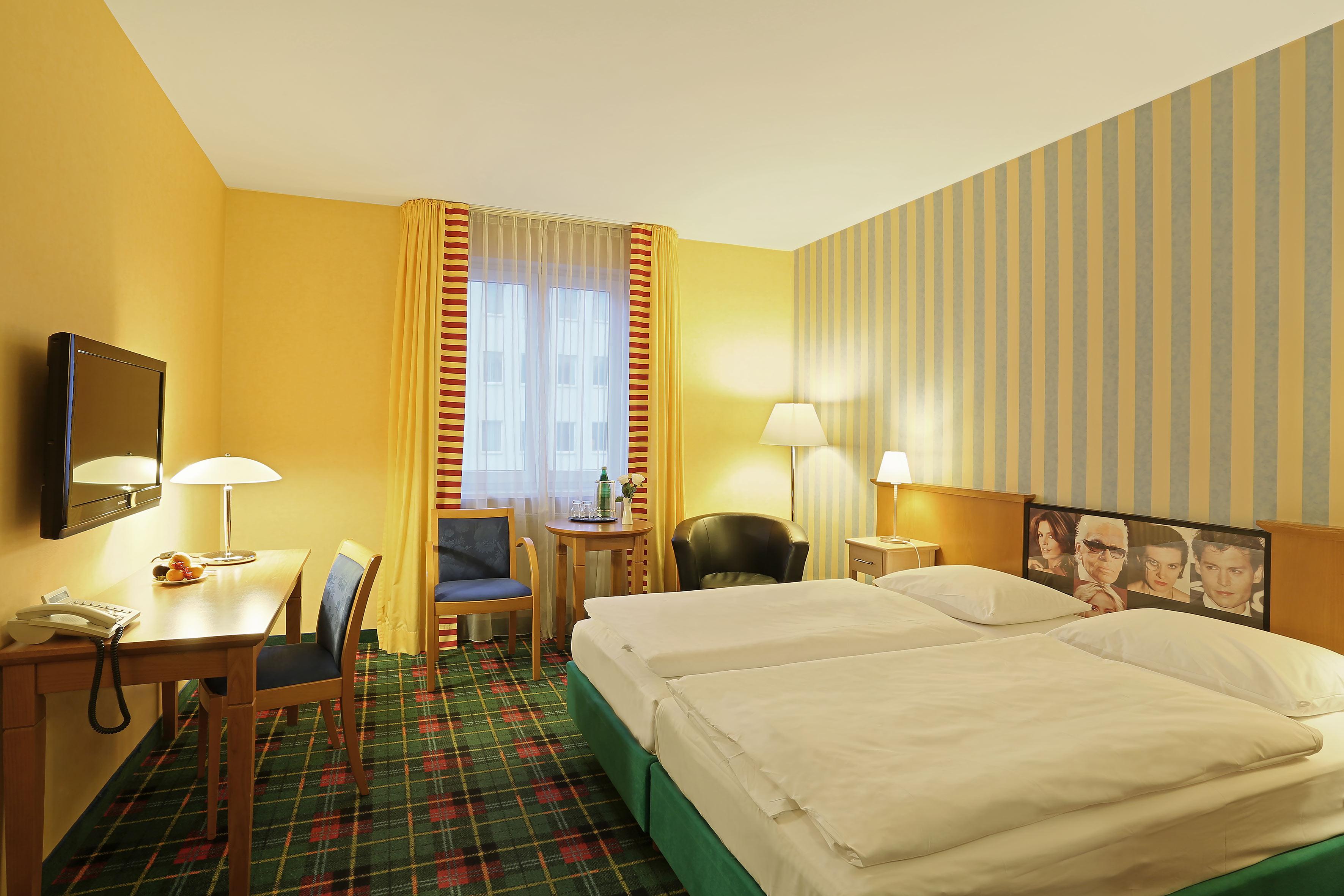 Gruenau Hotel Берлін Екстер'єр фото